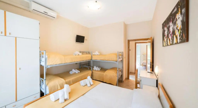 Апартаменты с 2 комнатами с балконом Villa Maria Apartments - Centro, Stadio del Nuoto e Palacongressi - P r a t u r e c c i Group