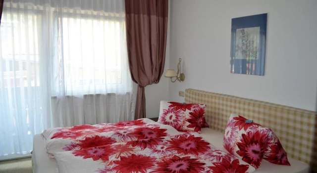 Appartementhaus Sunshine, Забронировать Отель Ахенкирх Ахензе