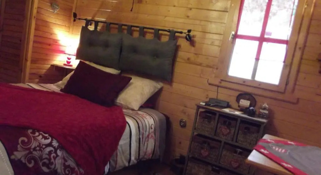 Номер Standard Au Cabanon Chez Nath - chbre d'hôtes - gîte