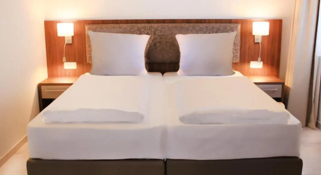Полулюкс Anor Hotel & Conference Center Frankfurt Airport