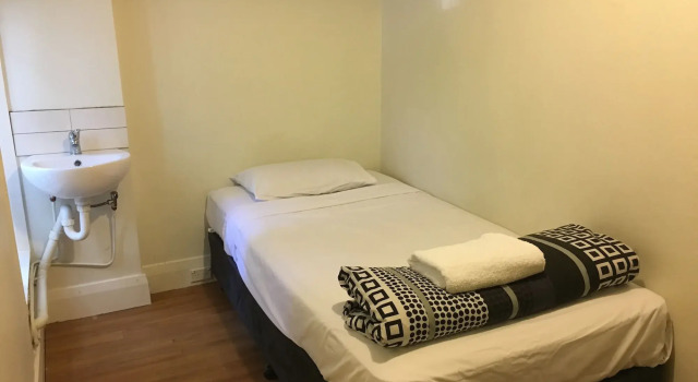 Highfield Private Hotel, Забронировать Отель Отели в центре Потс-Пойнта с завтраком, отели в центре Потс-Пойнта с завтраком