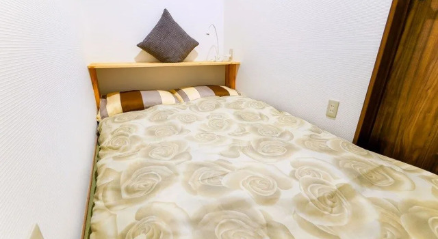 73BNB House in Chiyozaki, Забронировать Дом для отпуска Виллы Осаки, рядом с Сакурагава, Вилла