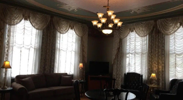 Апартаменты Luxury Beaumont Hotel and Spa