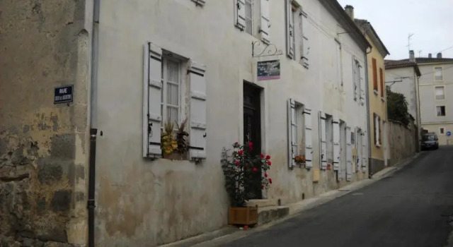 La Maison du Bouchonnier, Réserver Hôtel Ayguetinte Languedoc-Roussillon