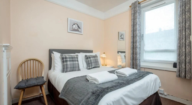 Homely & Central 2 Bed Flat with Parking, Забронировать Отель Отели Сент-Андрус 3 звезды, рядом с St Andrews Cathedral, 3*