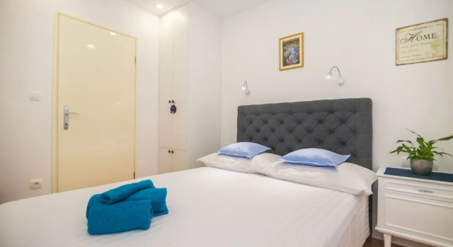 Apartment Petar