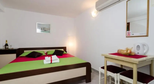 Rooms Radic, Забронировать Апартаменты/квартира Апартаменты Региона Дубровника, Апартаменты/квартира