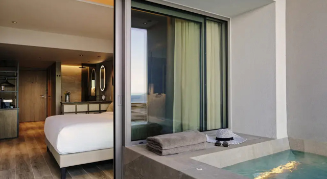 Номер Deluxe NIKO Seaside Resort MGallery