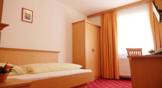 Двухместный номер Standard Hotel zu den Linden