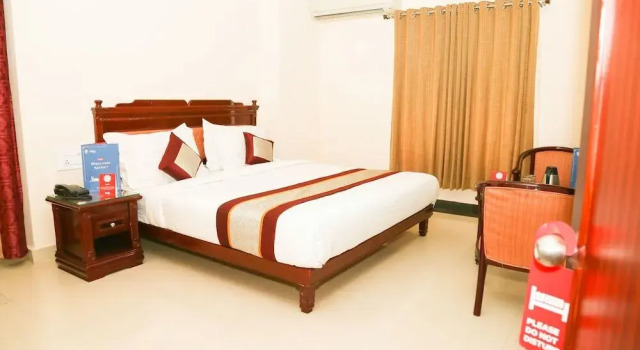 Golden  Pearl Inn, Rezervovat Hotel Hotely v Andhra Pradesh s parkováním, Parkování