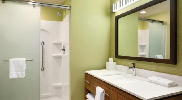 Четырёхместный люкс Home2 Suites By Hilton Birmingham Downtown