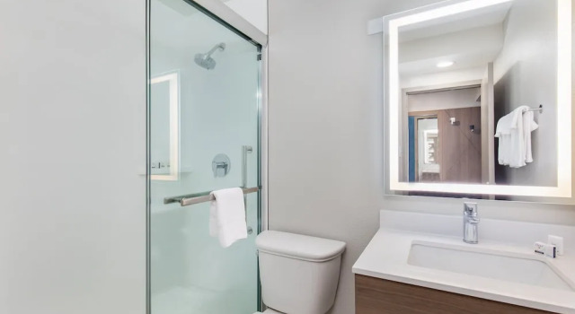 Люкс c 1 комнатой Holiday Inn Express Atlanta Airport - North by IHG