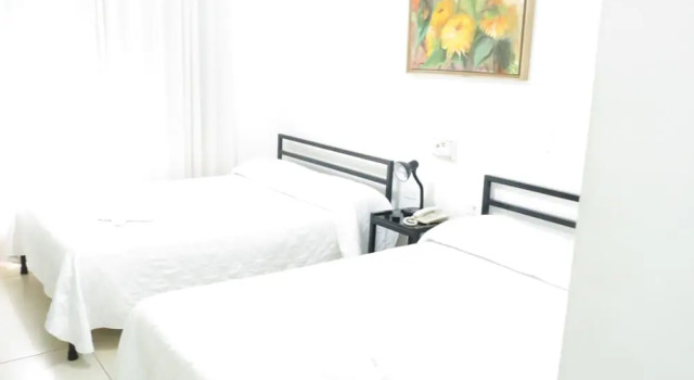 Апартаменты Deluxe Hotel Pousada Ourinhos