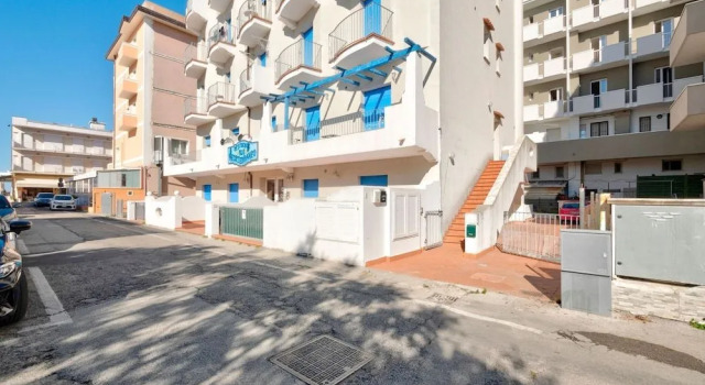 Homely Apartment in Rimini With Balcony, Забронировать Апартаменты/квартира Ривабелла Римини