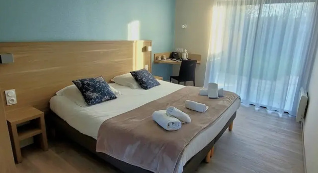Номер Superior Logis Hôtel Au Moyne de Saire