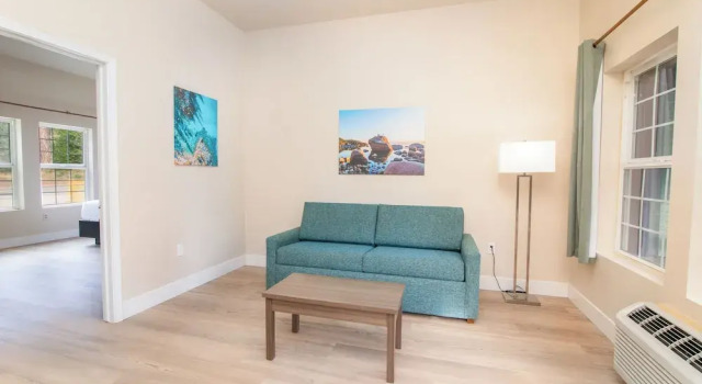 Люкс Deluxe Westhaven Inn Pollock Pines Camino