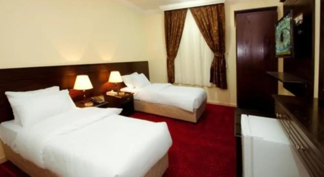Двухместный номер Royal Al Mashaer Hotel