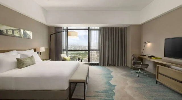 Номер Standard Wyndham JinJiang Hotel