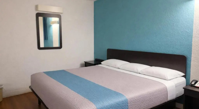 Номер Standard Trade Wind Motel Jacksonville TX US 69