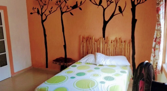 Кровать в общем номере Tribe Beachville