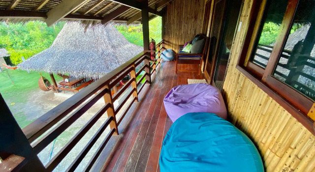 Кровать в общем номере Ilakai Hostel - Adults Only