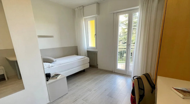 Трёхместный номер Comfort с балконом Hotel Garden Arco