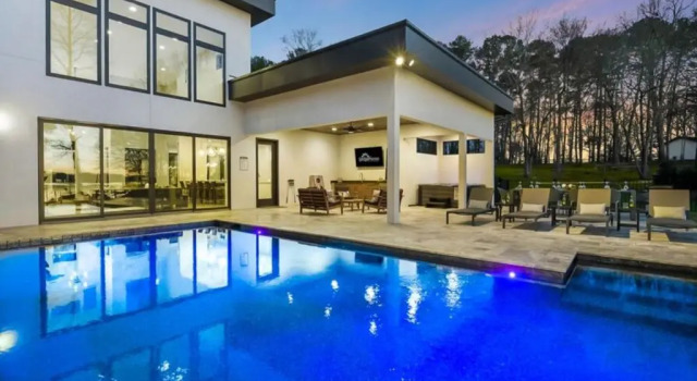 Shoreline on Stonemarker
