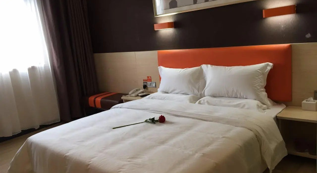 Номер Standard 7Days Premium Shenzhen Dalang Commercial Center Branch