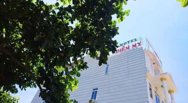 Hotel Diễm My, Забронировать Отель Отели Ан Нхон с парковкой, Парковка