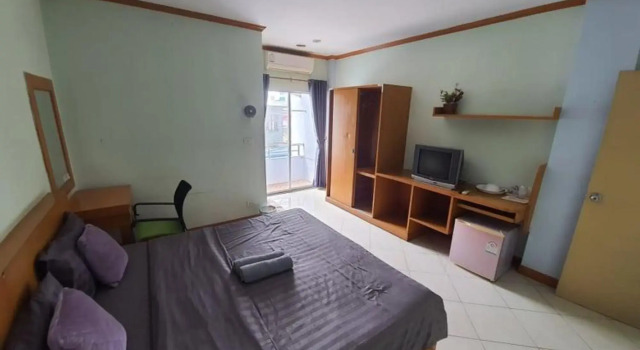 Chonnatee Residence, Book Hotel Chum Phae 