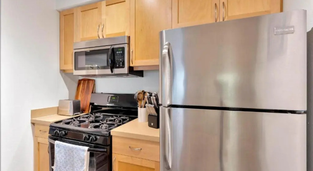 Апартаменты 1 Luxury Apartment
