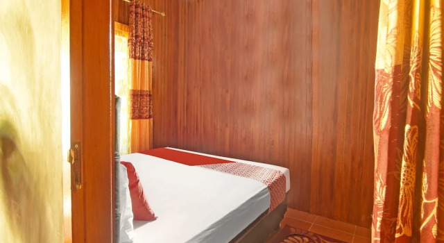 Номер Standard OYO Homes 91118 Homesstay Desa Wisata Budo Near Desa Wisata Budo