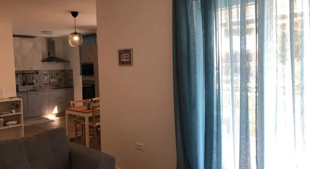 Family Apartment House Lucija With Pool