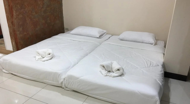 Mag and Ken Hostel