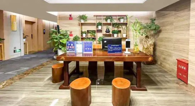 Zhuzhou Serra Tong Hotel (Xinyi Natural Resources Bureau), Varaa Hotelli Zunyi Guizhou