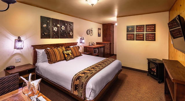 Cedar Glen Lodge