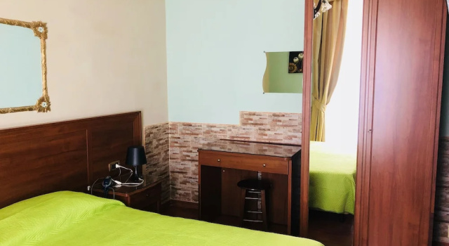 Двухместный номер Standard с балконом Hotel Iris