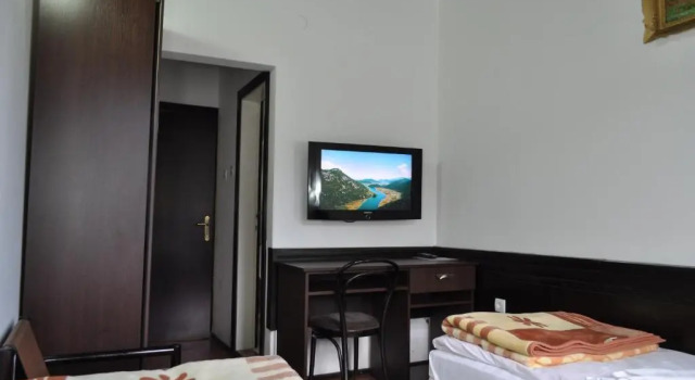 Номер Economy Hotel Komovi
