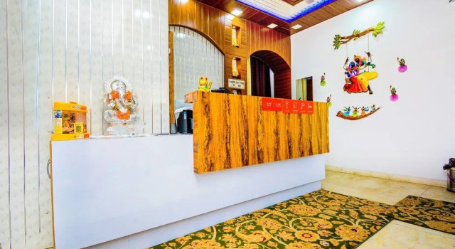Hotel Mubarak by OYO Rooms, Varaa Hotelli Bhiwani Haryana