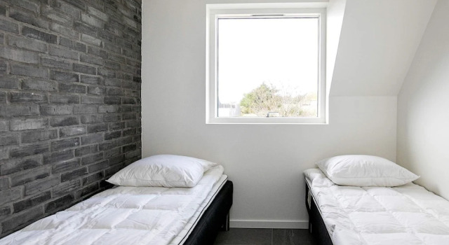 Spacious Cottage in Ringkobing Jutland With Swimming Pool, Book Vacation Home Hotels in Midtjylland with a Pool, Swimming Pool