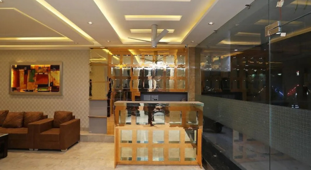 Hotel Urban Luxury, Забронировать Отель Отели Нью-Дели с завтраком, Завтраки