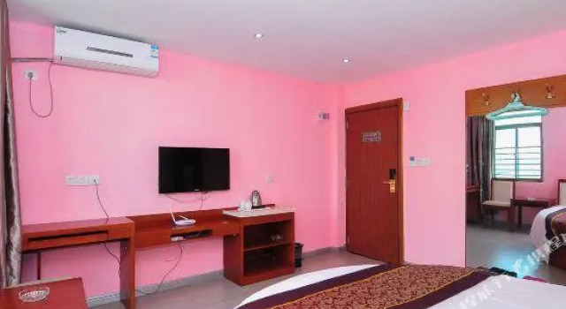 V8 Theme Hotel Xiuying, Book Hotel Haikou Hainan
