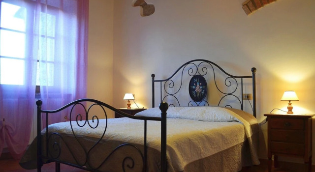 Apartment With one Bedroom in Volterra, With Wonderful Mountain View,