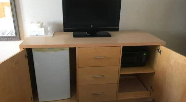 Двухместный номер Standard Hampton Inn by Hilton Montreal East Anjou