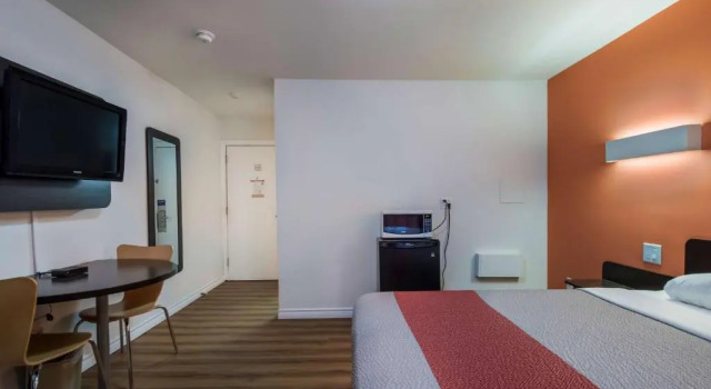 Номер Standard Motel 6-Sudbury, ON