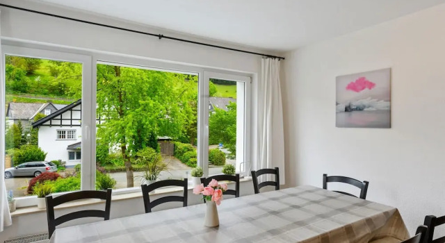 Коттедж с балконом Ferienhaus Bergfreiheit