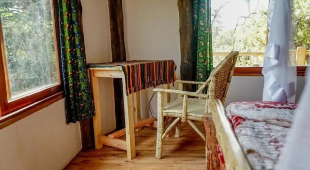Lake Nkuruba Nature Reserve, Buchen Sie Hotel Nationalparks Westuganda 