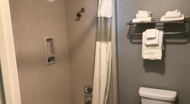 Четырёхместный номер Standard Express Inn Weslaco/Mercedes