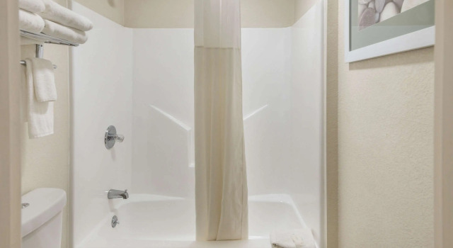 Четырёхместный номер Standard Quality Inn Fort Stockton