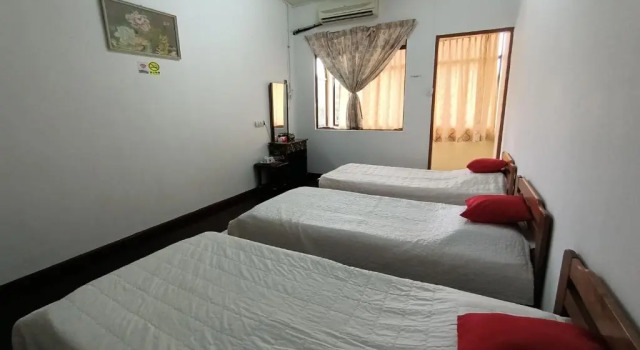 Mountain View Guest House KB, Prenota Affittacamere Kota Belud Sabah